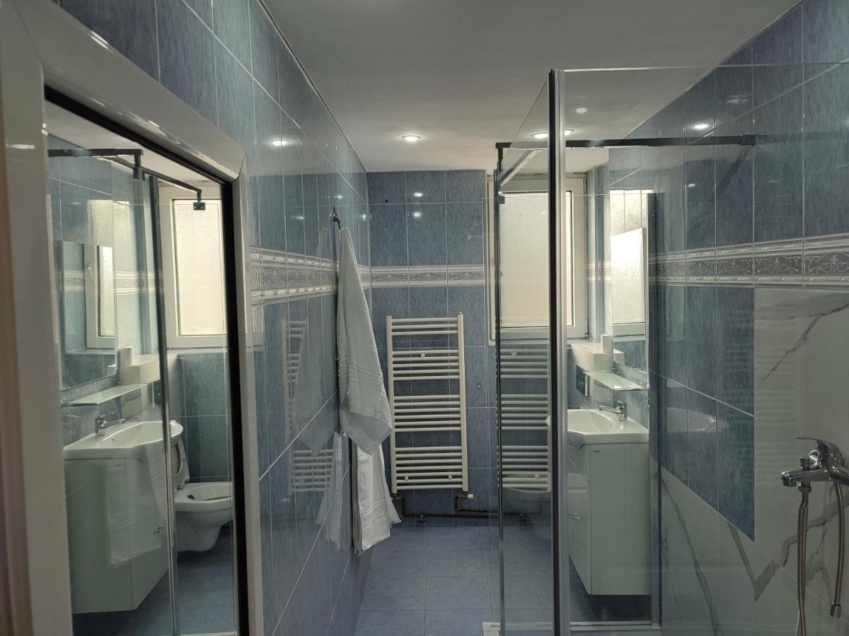 Lafru Apartment Zărneşti Екстериор снимка